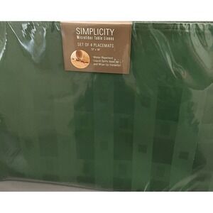 Simplicity Microfiber 4 Placemats 13 x 18 Water Repellent Washable Grass Green
